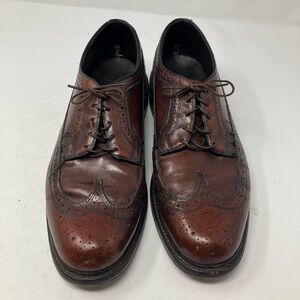 Brown Wingtip Oxford | Leather Sole | Made in USA | Size 10 D Men's Dress Shoes